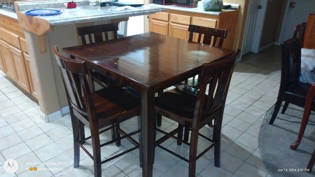 Height Dining 4 Chairs