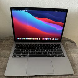 MacBook Pro 13” (i5,16GB,256GB) is in great physical and working condition! Professionally tested.