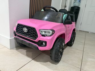 Toyota Tacoma Kids Ride-On Electric Truck