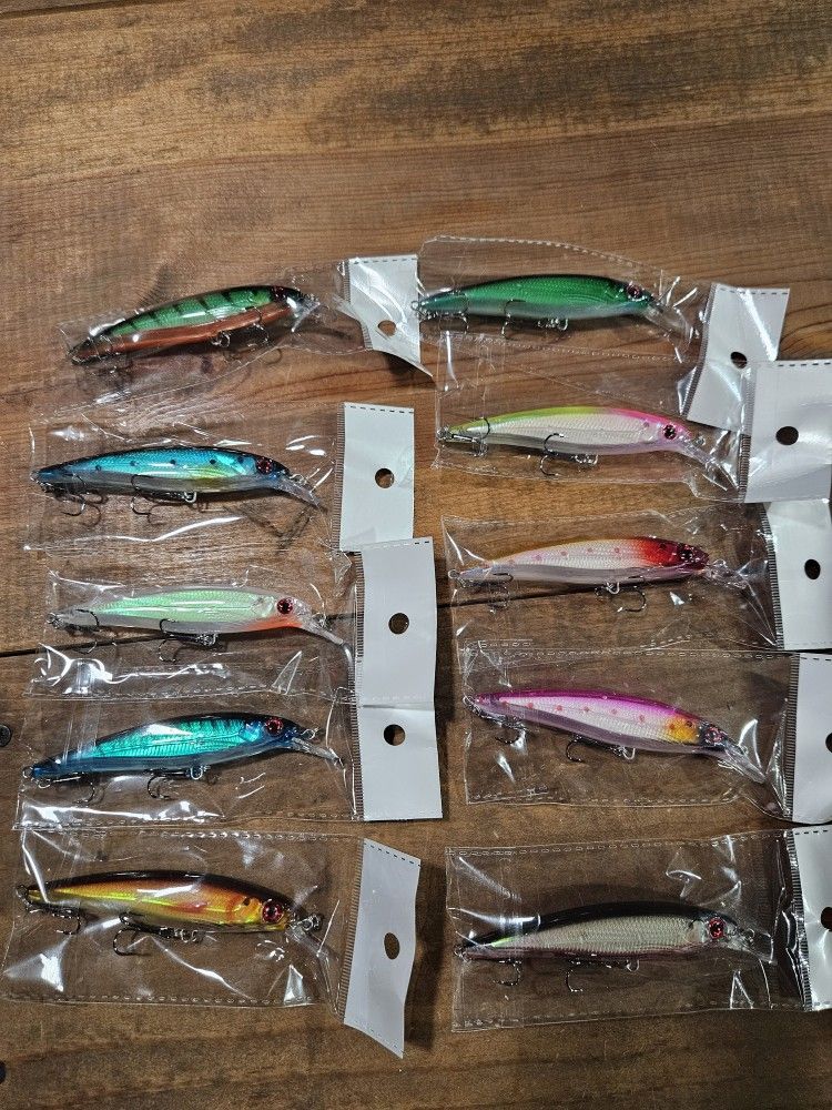 10Pcs Minnow Fishing Lure Set