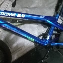 Genesis  BMX 