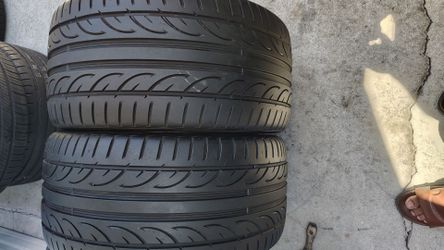 Par de llantas hankook 265/35/ZR/18 97y 80% de vida