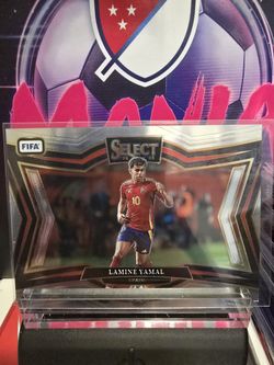 2024-25 Lamine Yamal Spain Card