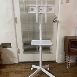 BONTEC Mobile TV Stand for 23-60 Inch TVs