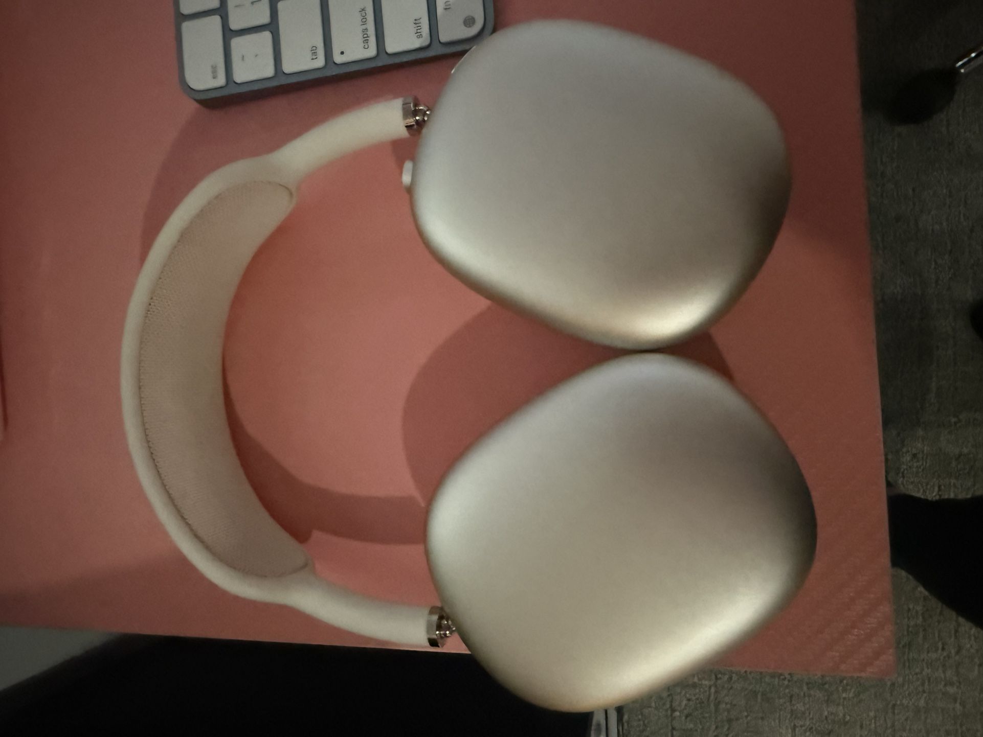 Apple AirPods Max 2024