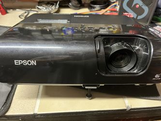 Epson Projector Power lite 77c