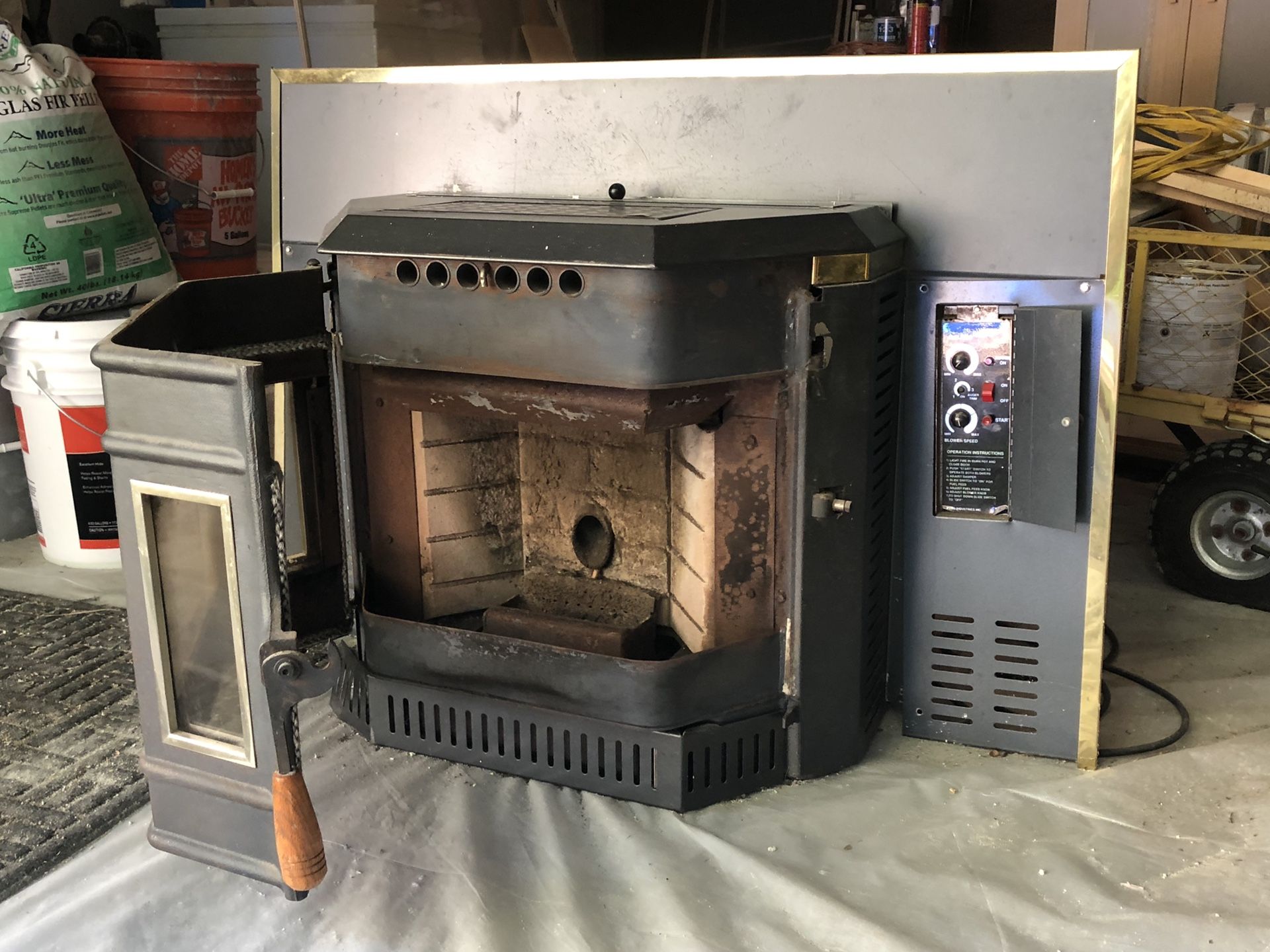 Whitfield Advantage IIT, 2T, WP2 Pellet Stove Insert for Sale in