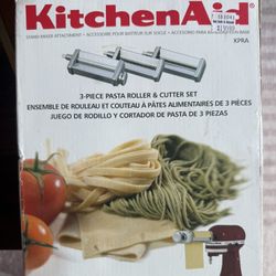 KitchenAid 3 Piece Pasta Roller And Cutter set