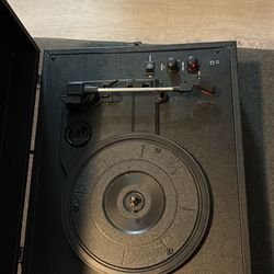 Record Player 