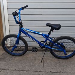 Boys BMX bicycle
