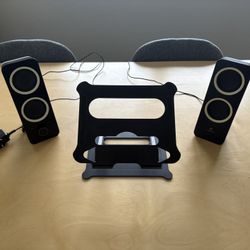 Laptop Stand & Speakers $20