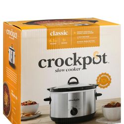 Crockpot 4.5 QT slow cooker