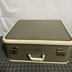 Vintage Luggage Suitcase 21x18x9