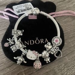 Hello Kitty Bracelet 