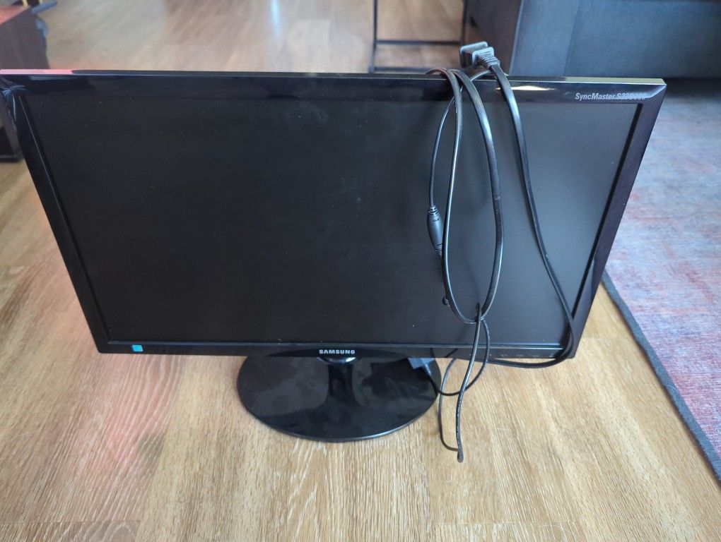 23in Black Samsung Monitor