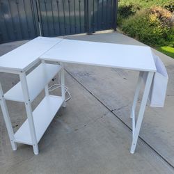 Vanity/Desk