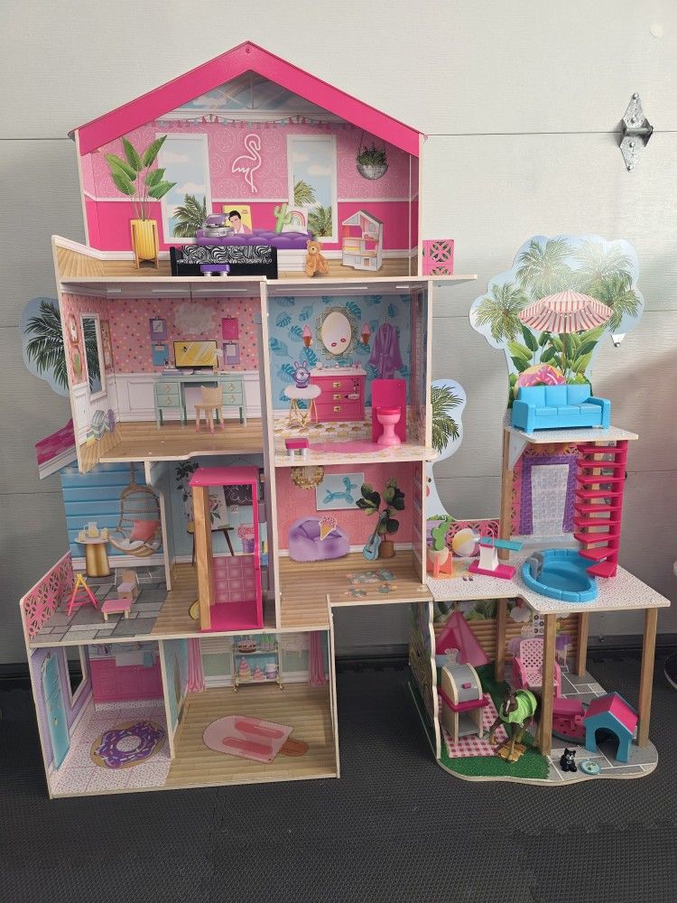 Barbie Doll House