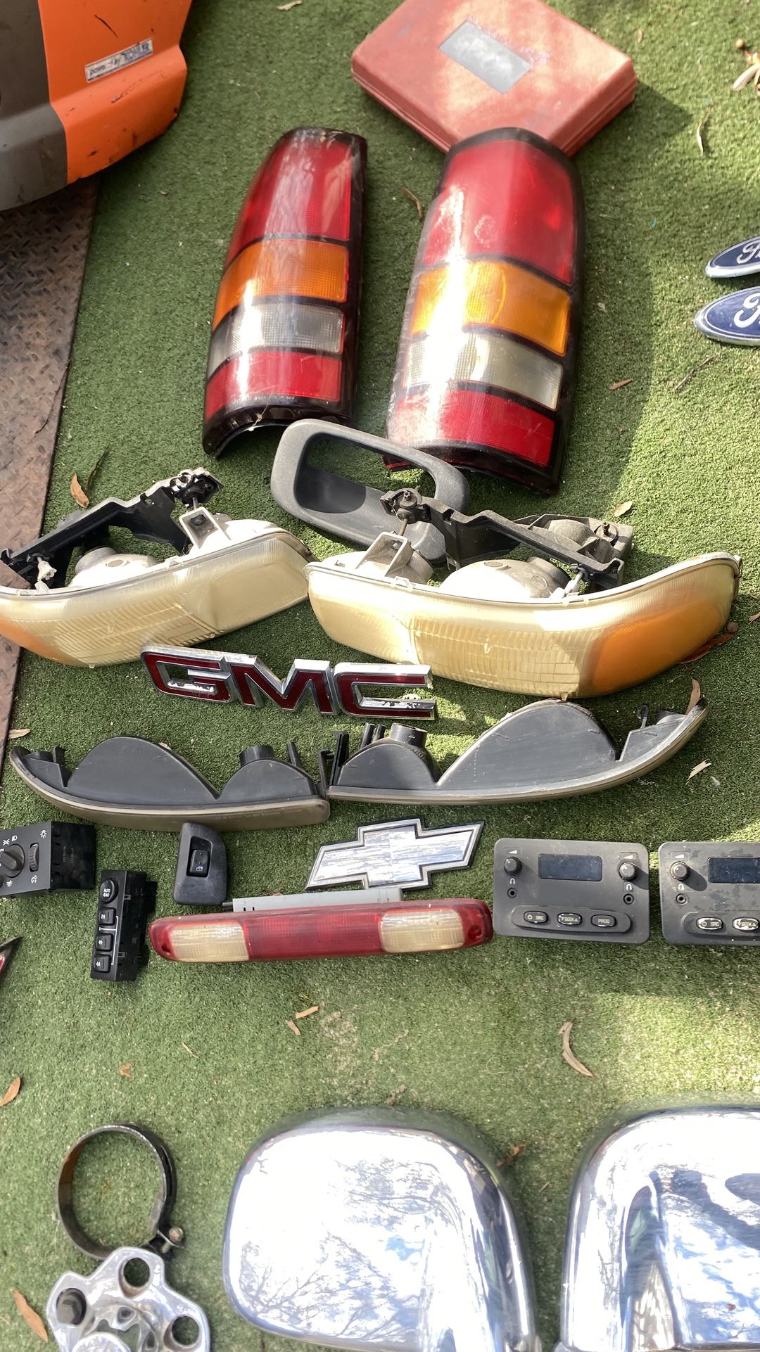 GMC Sierra Parts Chevrolet Parts 1(contact info removed)