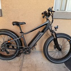 Electric Bike RadRover 6 Plus (CASH ONLY) -> BEST OFFER TAKES IT!!! -READ 👇-