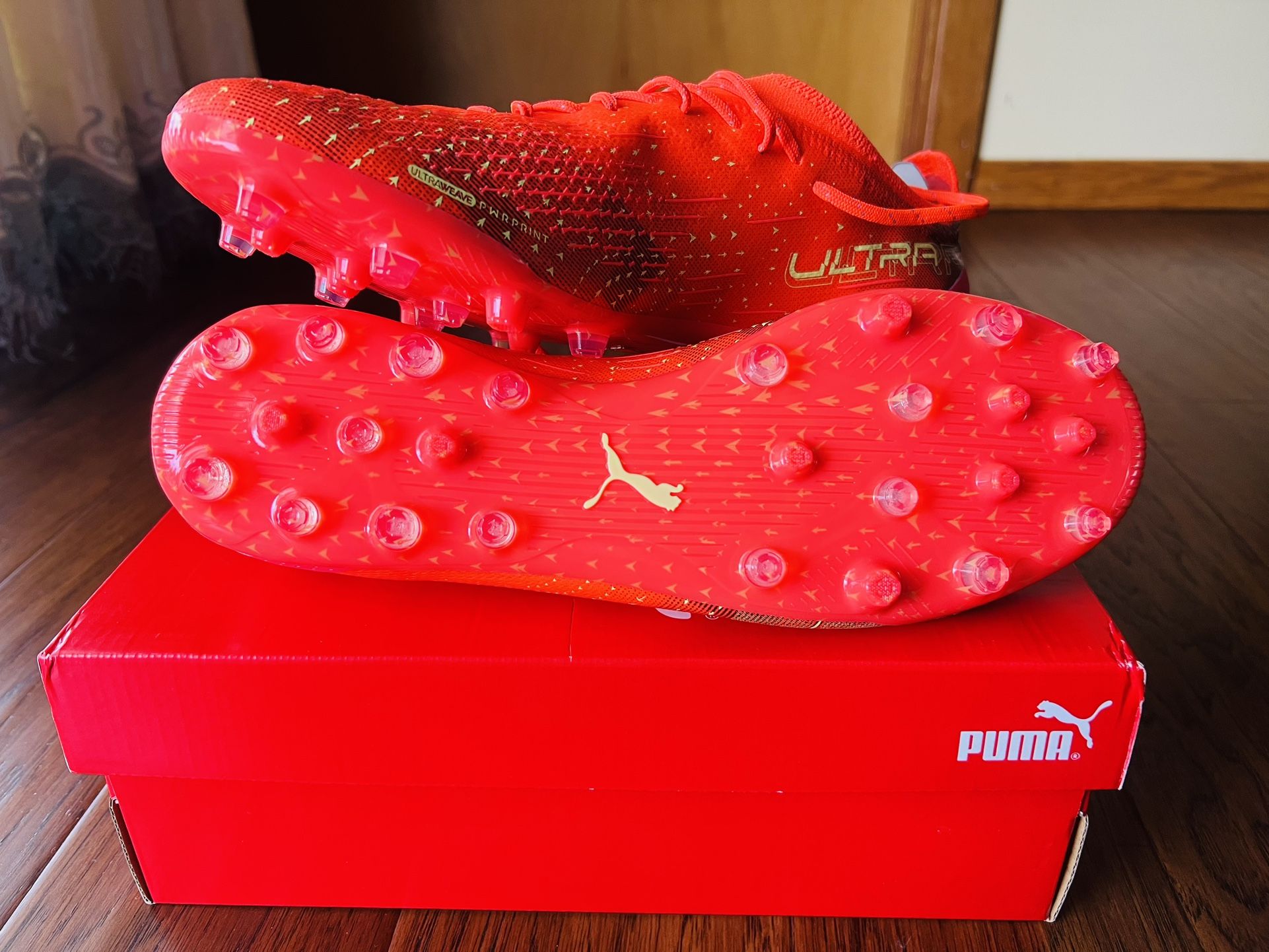 Puma Ultra Ultimate MG Size 9US for Sale in Renton WA OfferUp