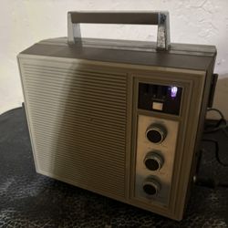 8 Track Vintage Stereo Player 