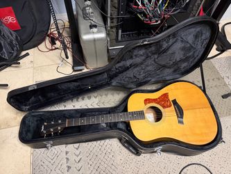 Taylor 110-GB Acoustic Guitar (El Cajon, CA)