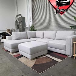 Sectional couch With Ottoman- Free Delivery‼️