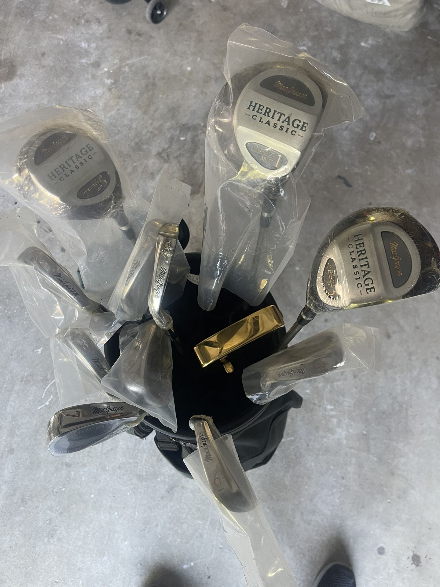 MacGregor Golf Club Set