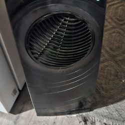 Lasko Ceramic Heater. 