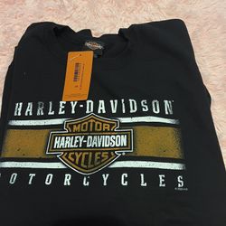Harley-Davidson® Mens Bar & Shield Long Sleeve Crew Neck Fleece Sweatshirt