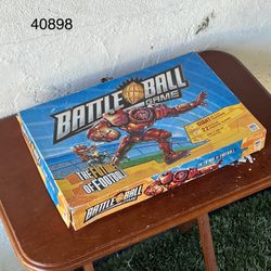 Vintage! 2003 Milton Bradley Battleball Game  40898