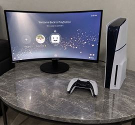 PS5 Slim Disc Monitor Bundle