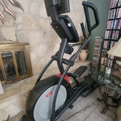 NordicTrack iFit Sync Elliptical 