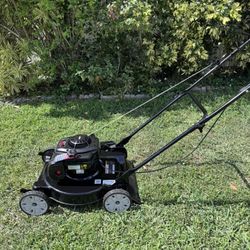 AVAILABLE  MURRAY 20 INCH WITHD CUT. PUSH LAWNMOWER . PERFECTLY  WORKING CONDITION POWERED BY SUPER AMERICAN ENGINE BRIGGS AND STRATTON E450 /125cc. I