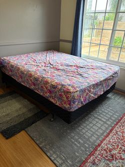 Queen  size bed