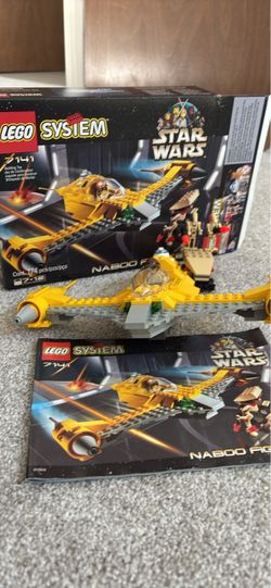 Vintage LEGO Star Wars 7141 Naboo Fighter Set