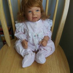 Lifelike Lee Middleton Baby Girl Doll Lot Of 2