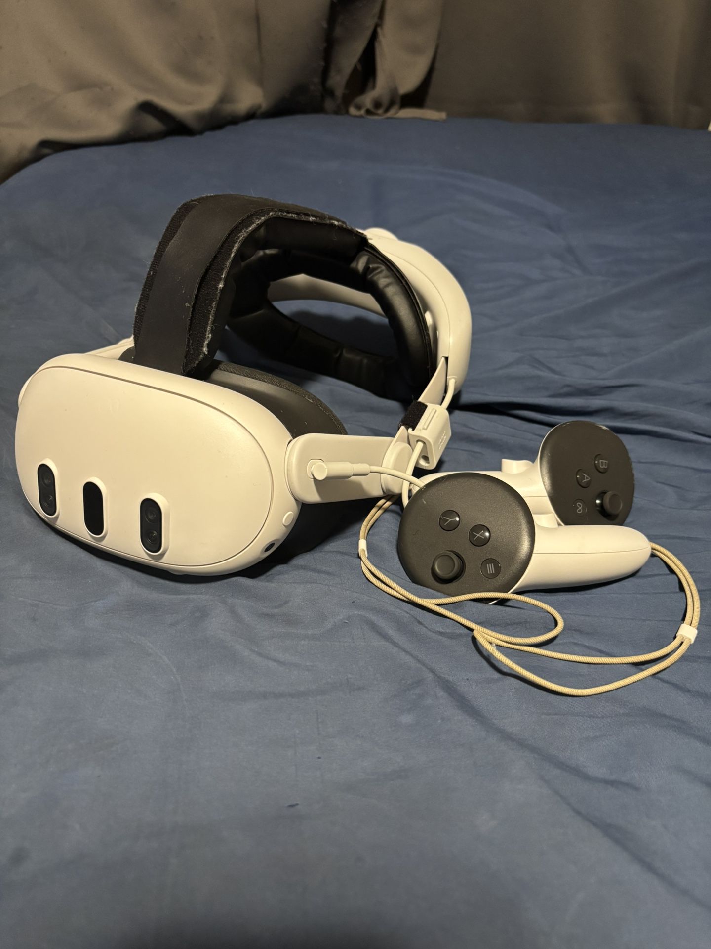 Meta Quest 3 w Extra Battery Pack Vr Headset