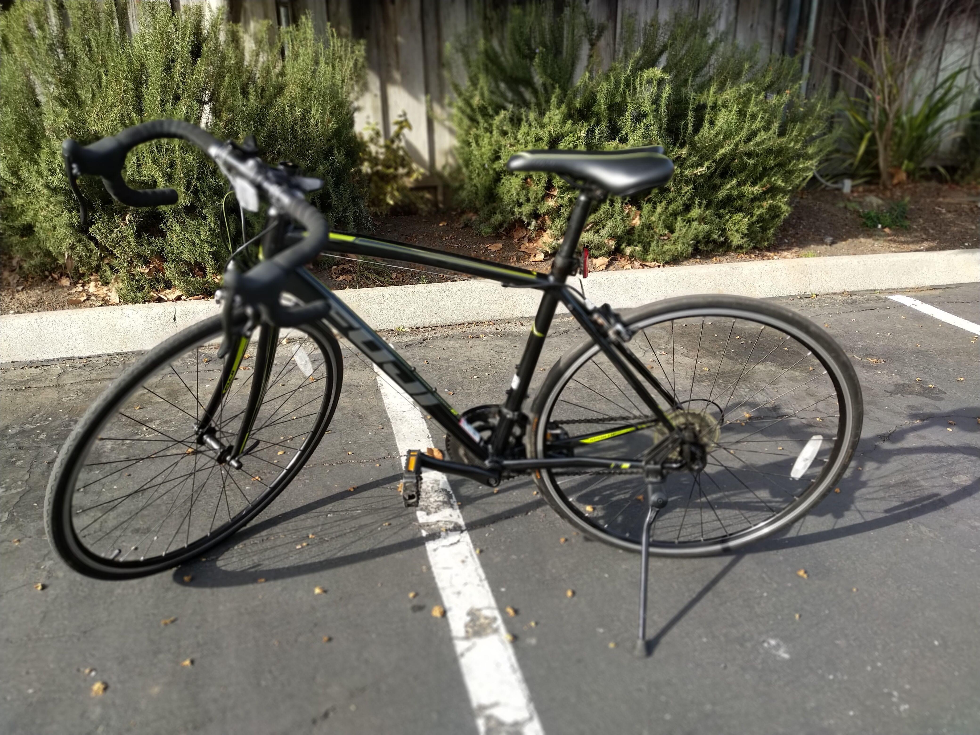 2016 Fuji sportif 2.7 bike