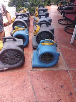 Industrial air movers they are designed for rapid drying of floors and carpets after water damage. They feature durable plastic housings and high-velo