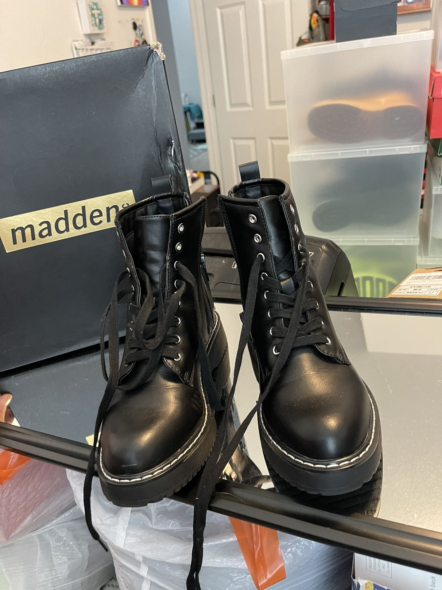 Women Boots