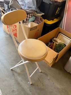 Foldable chair