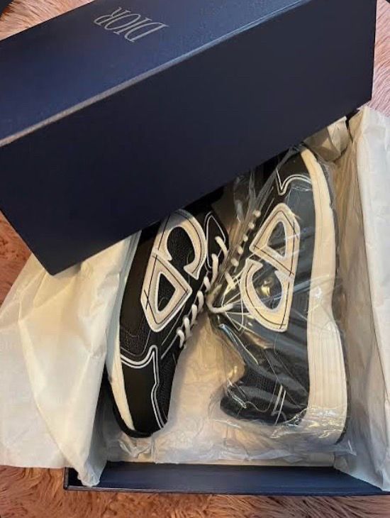 Dior b30