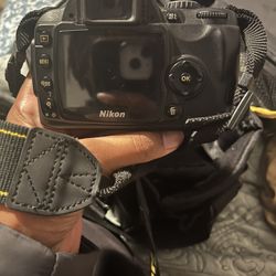 nikon camera 