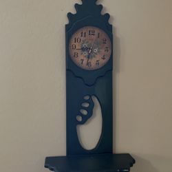 Rare Vintage  Kinzle Wall Clock- Working 