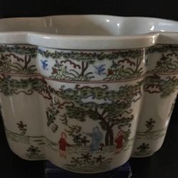 Porcelain Pot