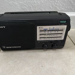 Am / FM /TV/Weather 4 BAND Radio ICF-34 . Working . Good Condition