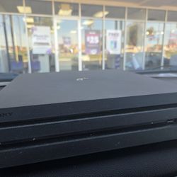 PS4 PRO