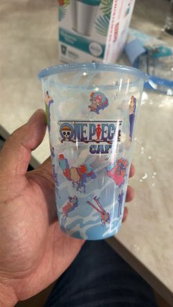 One piece cup