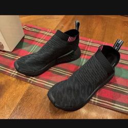 Adidas Men’s NMD Cs2 Boost Ty Triple Black Shock Pink Shoes Men’s 10